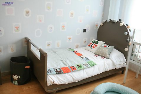 Dormitorio Infantil Mobiliario Años 50.